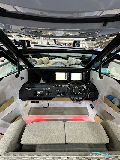 Axopar 29 ST Sun Top Motorbåt 2025, med Mercury Verado motor, Tyskland