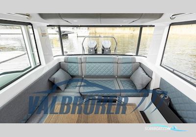 Axopar 37 XC Cross Cabin Motorbåt 2024, med Mercury 5.7L V10 Neri motor, Finland