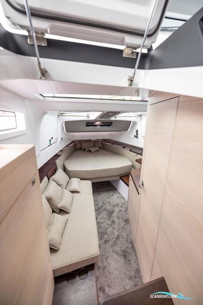 Axopar 45 Cross Cabin Motorbåt 2025, med Mercury Verado motor, Tyskland