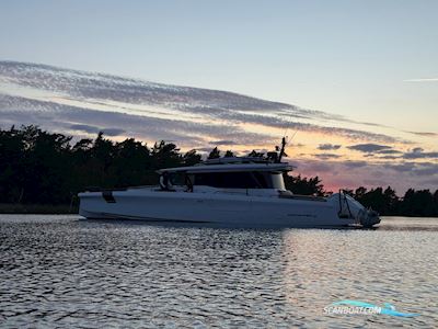 Axopar 45 Cross Cabin Motorbåt 2025, med Mercury Verado 350 CL V10 motor, Tyskland