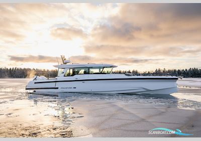 Axopar Yachts Axopar 38 XC Cross Cabin Motorbåt 0, med 2 x Mercury 350 V10 motor, Danmark