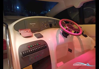 Azimut 42 Evo Motorbåt 2008, med Cummins Diesel motor, Kroatien