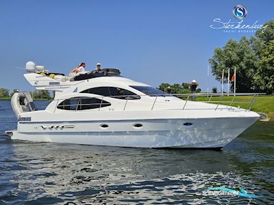 Azimut 42 Motorbåt 2001, med Caterpillar motor, Holland