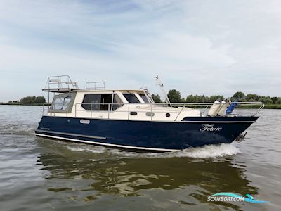 Bach Yacht 10.50 OK Motorbåt 2005, med Volvo diesel D2-75, motor, Holland