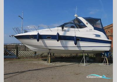 Bavaria 300 Sport Motorbåt 2002, med Volvo Penta Kad32 motor, England