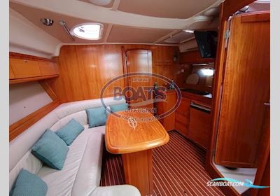 Bavaria 33 Sport Motorbåt 2007, med Volvo Penta motor, Frankrike