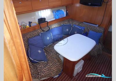 Bavaria 33 Sport Motorbåt 2008, med Volvo motor, Frankrike