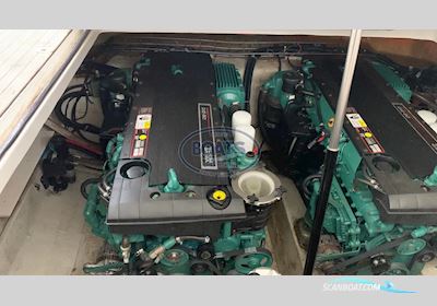 Bavaria 35 Sport HT Motorbåt 2005, med Volvo motor, Frankrike