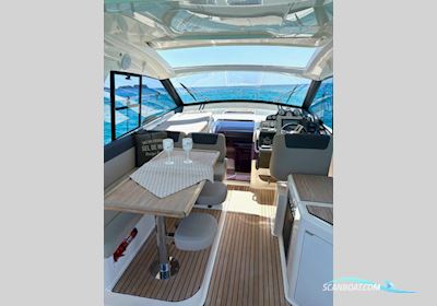 Bavaria 360 Sport HT Motorbåt 2016, med Volvo Penta D3-220 motor, Spanien