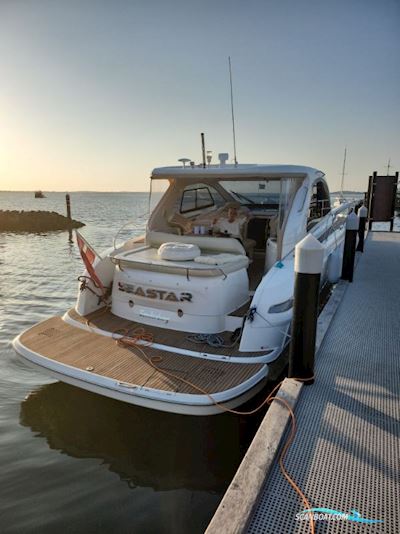 Bavaria 38  HT. Motorbåt 2012, med Volvo Penta D6-330 EVC motor, Danmark