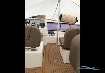 Bavaria 420 Fly - 2016 - Ips 600 Motorbåt 2016, med Volvo Penta D6-435 Joystick motor, Kroatien