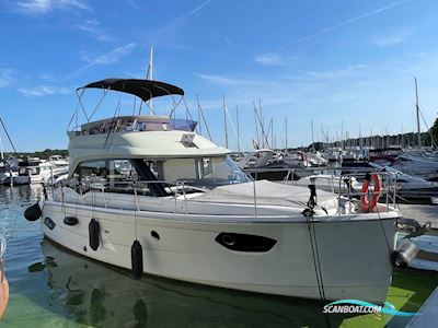 Bavaria E 40 Fly Motorbåt 2016, med Volvo Penta D4 motor, Tyskland