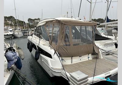 Bavaria S36 HT  Motorbåt 2018, med Volvo Penta D3 motor, Spanien