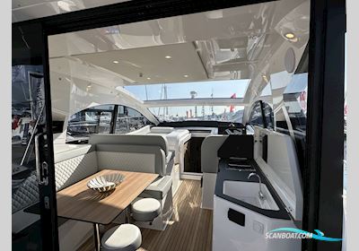 Bavaria SR41 Coupe Motorbåt 2025, med Volvo Penta motor, Spanien