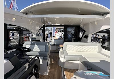 Bavaria SR41 Coupe Motorbåt 2025, med Volvo Penta motor, Spanien