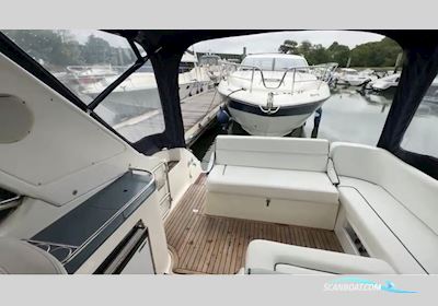 Bavaria Sport 32 Motorbåt 2006, med Volvo Penta motor, England