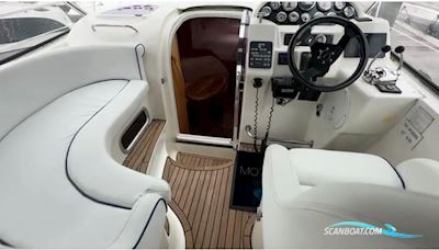 Bavaria Sport 32 Motorbåt 2006, med Volvo Penta motor, England