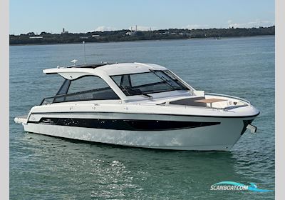 Bavaria Vida 33 Hard Top - Palma Boat Show Discount Motorbåt 2026, med Suzuki motor, Spanien