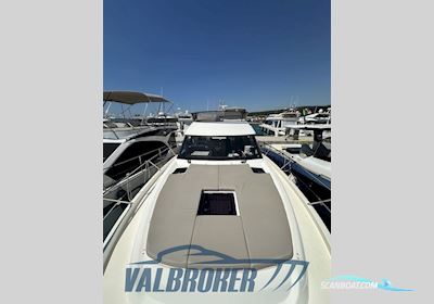 Bavaria Virtess 420 Fly Motorbåt 2018, med Volvo Penta D6 370 EVC motor, Kroatien