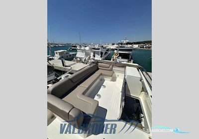 Bavaria Virtess 420 Fly Motorbåt 2018, med Volvo Penta D6 370 EVC motor, Kroatien