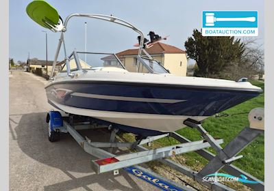 Bayliner 175 XT Motorbåt 2005, med Mercruiser motor, Frankrike