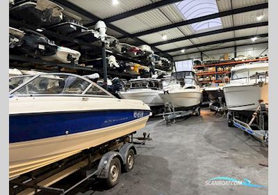 Bayliner 195 Bowrider Sport Uitvoering Motorbåt 2007, med Mercruiser motor, Holland