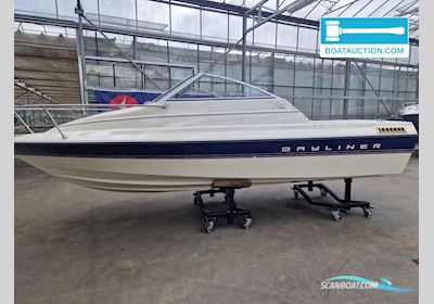 Bayliner 1952 CAPRI Motorbåt 1995, med Mercruiser motor, Belgien
