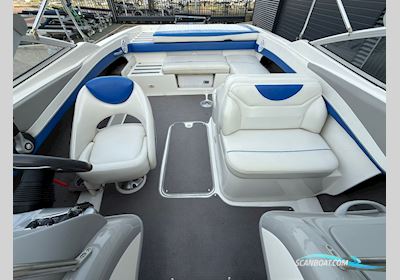 Bayliner 225 Bowrider Motorbåt 2007, med Mercruiser motor, Holland