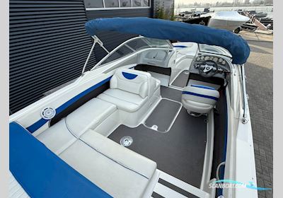 Bayliner 225 Bowrider Motorbåt 2007, med Mercruiser motor, Holland
