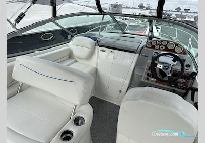 Bayliner 245 Motorbåt 2008, med Mercruiser motor, England