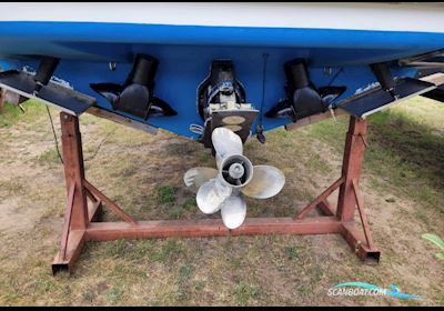 Bayliner 2855 Ciera Motorbåt 2001, med Mercnruiser 496 MAG 8.1 L motor, Tyskland