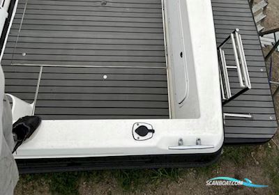 Bayliner 2858 Ciera Motorbåt 1998, med Mercruiser 350 Mpi motor, Sverige