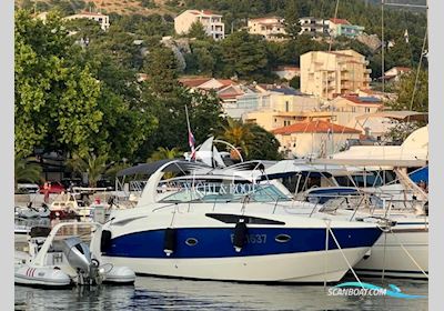 Bayliner 325 Motorbåt 2007, med Mercruiser motor, Kroatien