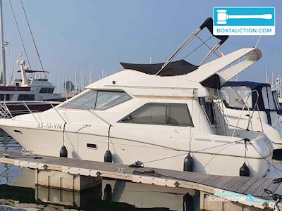Bayliner 3258 Motorbåt 2000, med Mercury motor, Holland