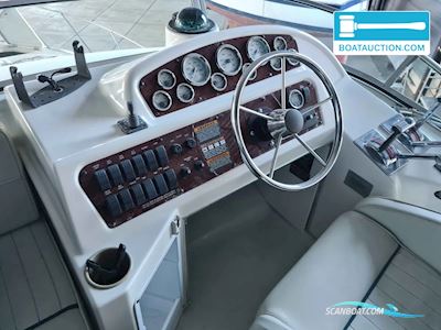 Bayliner 3258 Motorbåt 2000, med Mercury motor, Holland