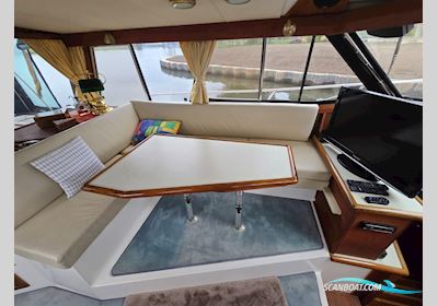 Bayliner 3288 Motorbåt 1994, Holland