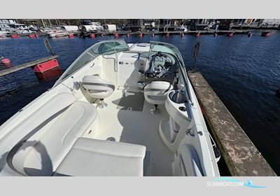 Bayliner 802 Motorbåt 2010, med Mercruiser motor, Sverige