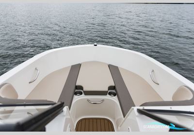 Bayliner VR4 Bowrider Med 115hk Mercury 2,1L XL CT - Inkl. Ekstra Udstyr. Motorbåt 2025, Danmark