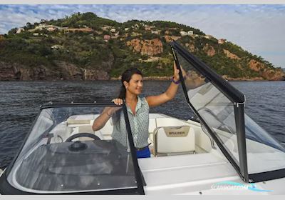 Bayliner VR5 Cuddy OB (2023) Motorbåt 2025, Danmark