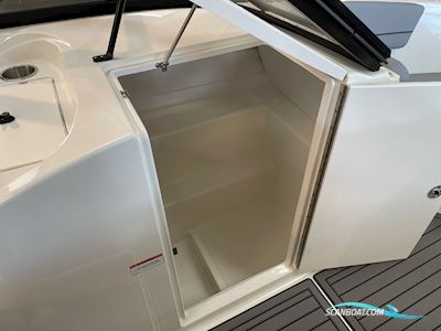 Bayliner VR6 Bowrider Motorbåt 2025, Danmark