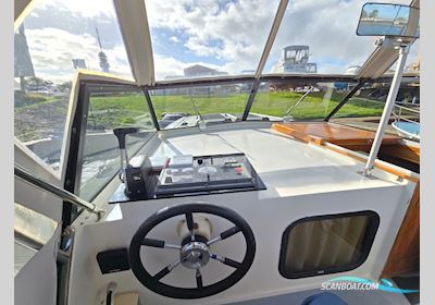 Bege  950 AK Motorbåt 2001, Holland