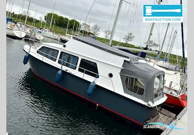 Bege Fly 900 Motorbåt 1991, med Craftsman Marine motor, Holland