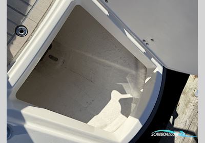 Bella 9000 Utroligt rummelig familiebåd Motorbåt 2015, med Mercruiser motor, Danmark