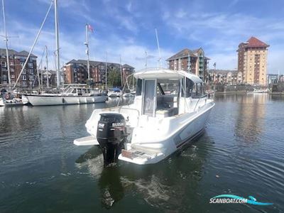 Beneteau Antares 7.80 Motorbåt 2016, med Suzuki motor, England
