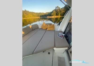 Beneteau Antares 8 OB Motorbåt 2018, med Suzuki motor, Frankrike