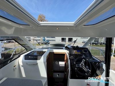 Beneteau Antares 9 Motorbåt 2019, med Yamaha F250 Det motor, Holland