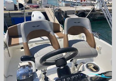 Beneteau Flyer 6 Motorbåt 2022, med Suzuki motor, Frankrike