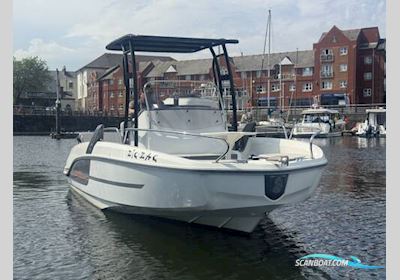 Beneteau Flyer 6.6 SpaceDeck Motorbåt 2018, med Suzuki motor, England