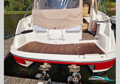 Beneteau Monte Carlo 32 Open Motorbåt 2008, Finland