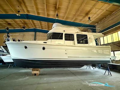 Beneteau Swift Trawler 34 Flybridge Motorbåt 2016, med Cummins motor, Tyskland